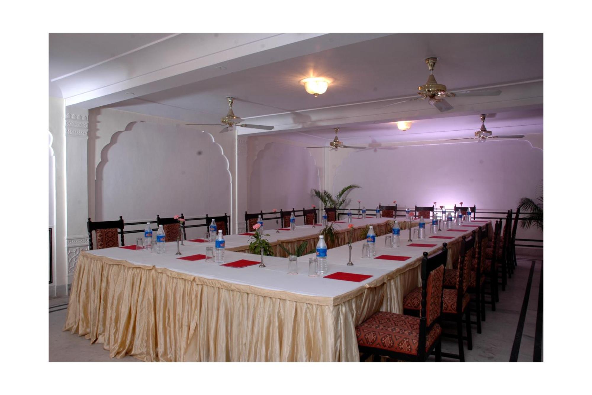 Hotel Mandawa Haveli Dźajpur Zewnętrze zdjęcie