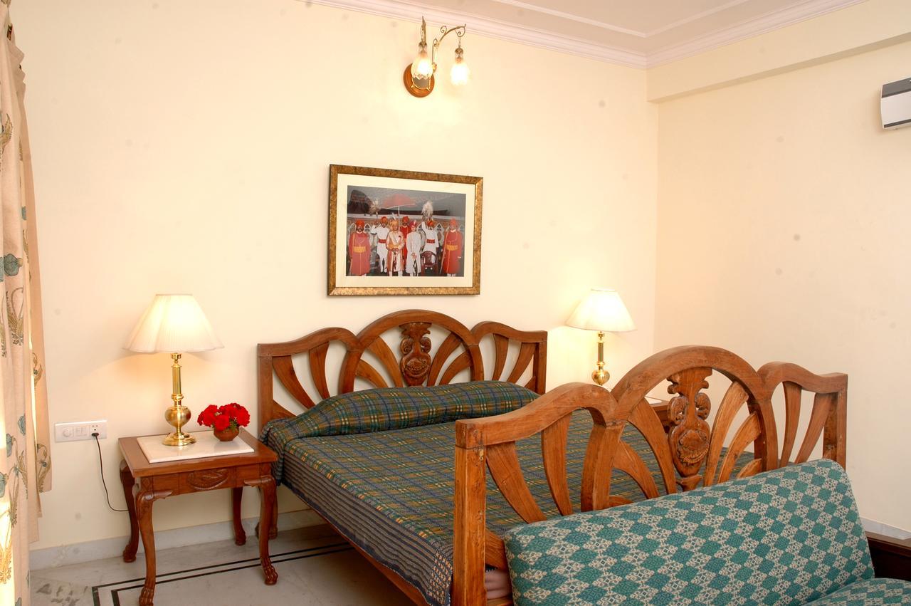 Hotel Mandawa Haveli Dźajpur Zewnętrze zdjęcie